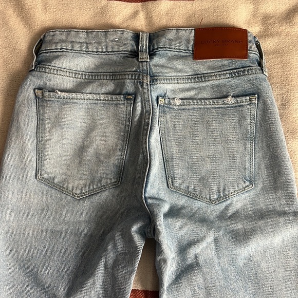 Lucky Brand High Rise Straight Jeans - Picture 4 of 4
